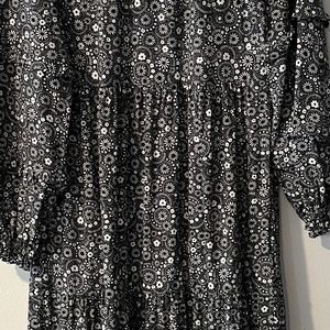 Boden Black and White Print Jersey Dress with Ruffle Sleeve and Neck size 10R